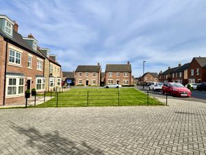 Photo 21- click for photo gallery